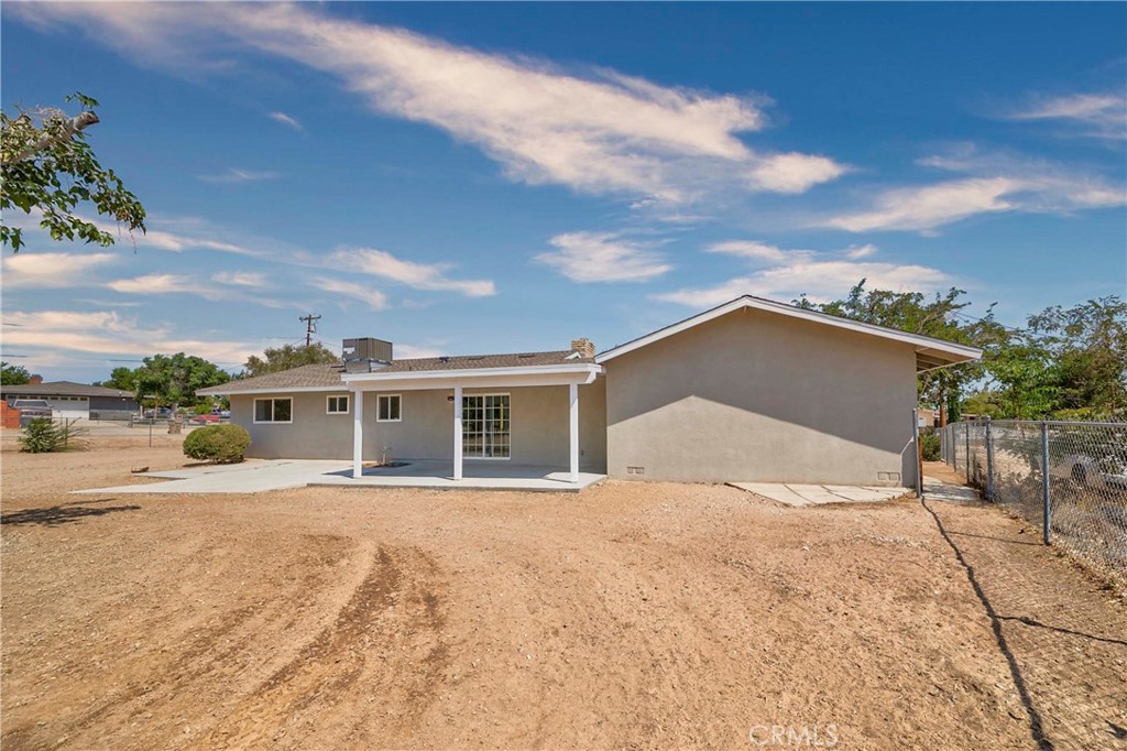 main property photo 14
