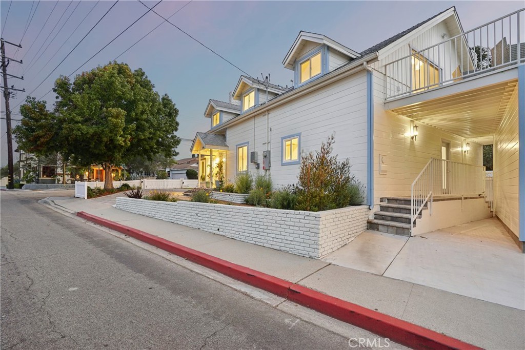 main property photo 59