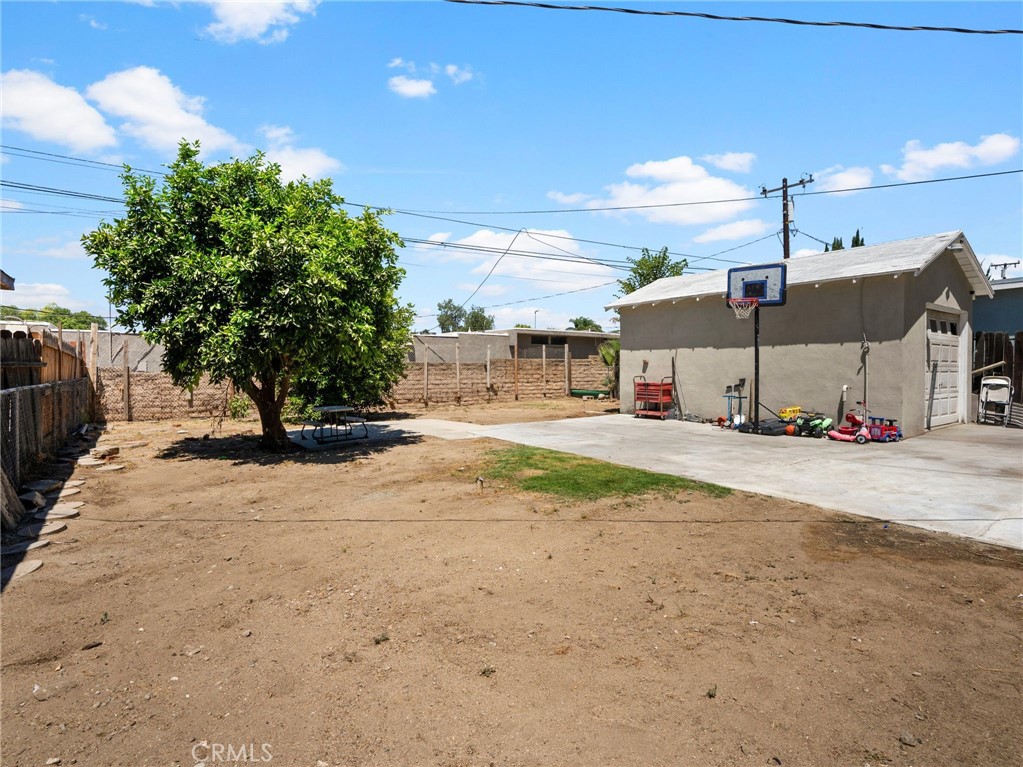 main property photo 21