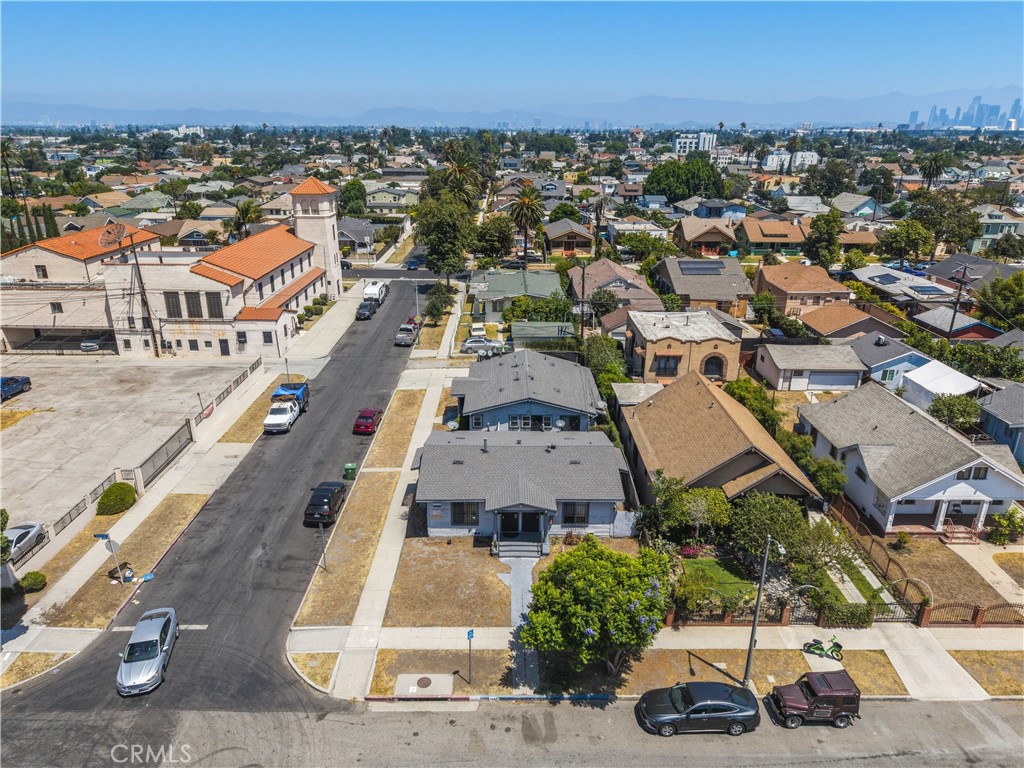 main property photo 11