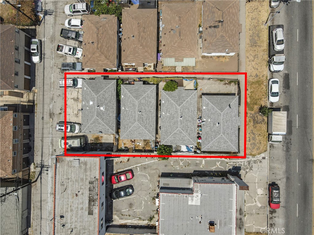 main property photo 12