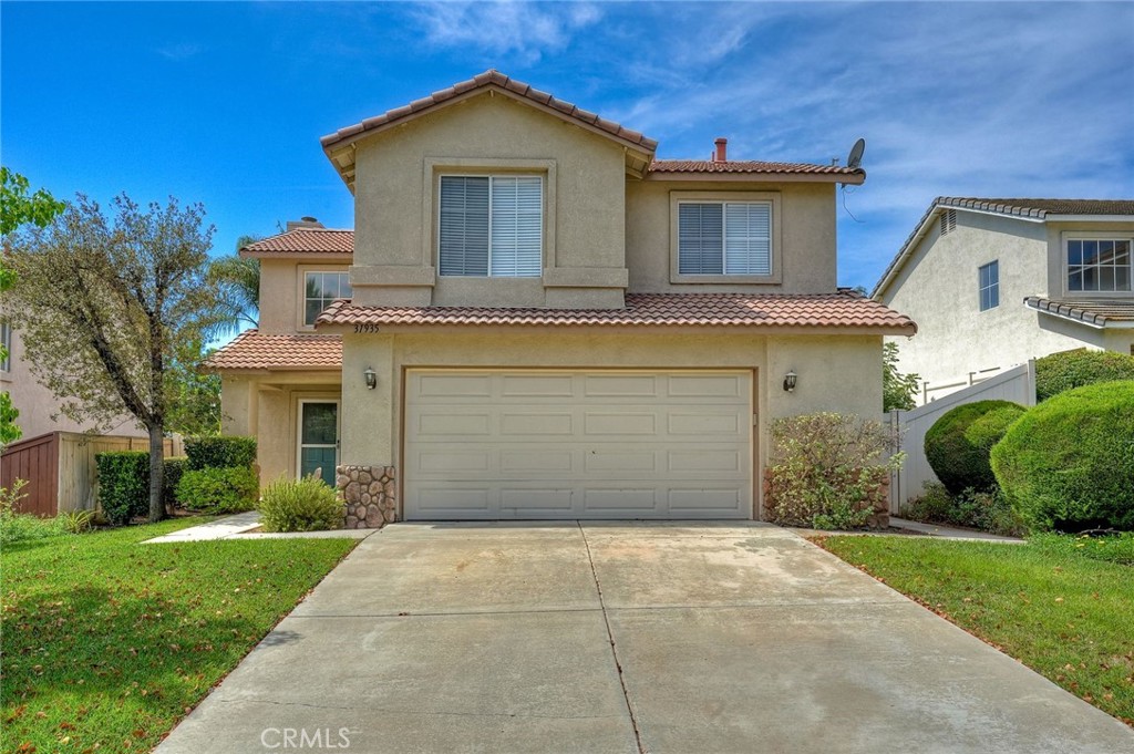 main property photo 19