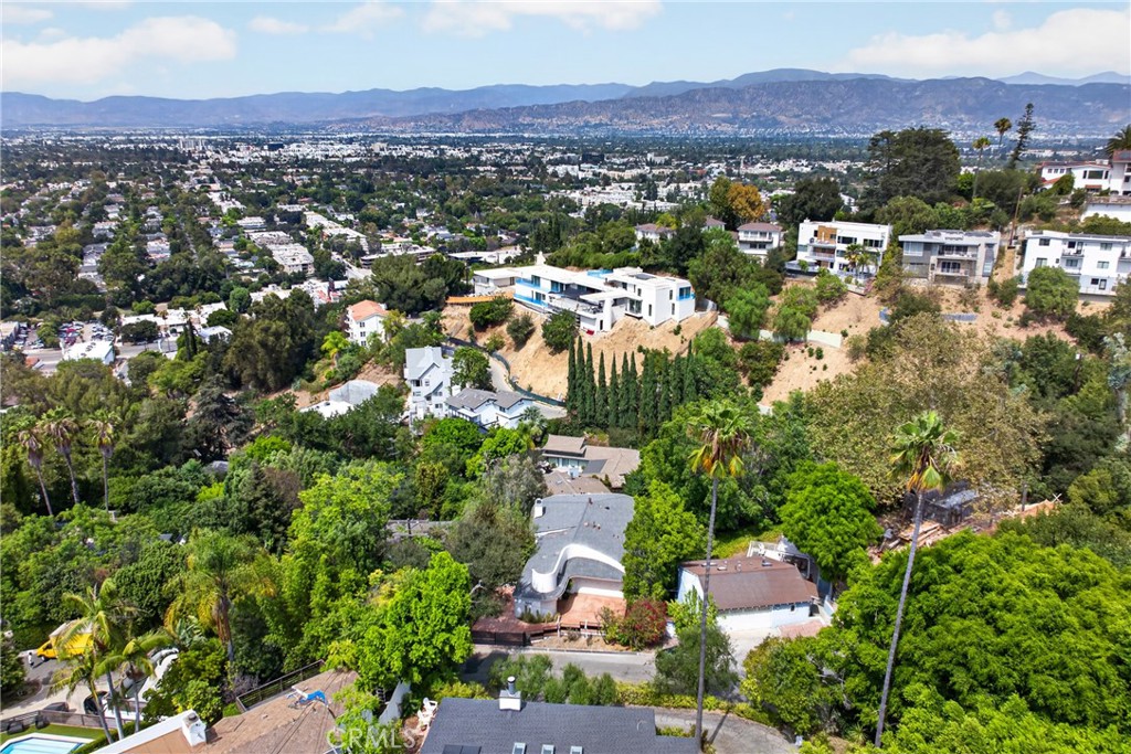 main property photo 59