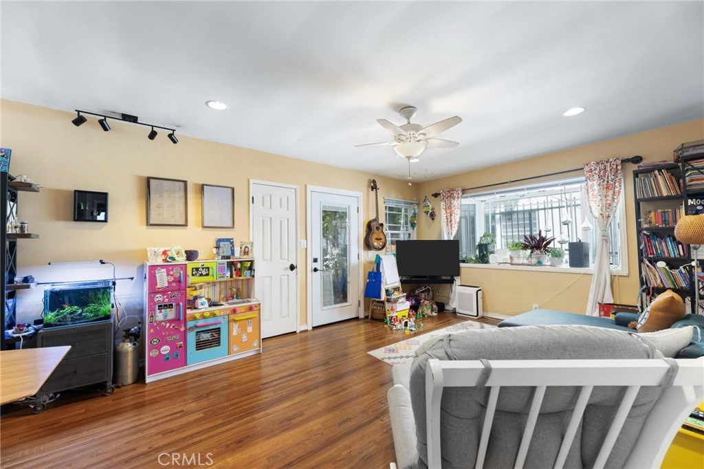 main property photo 49