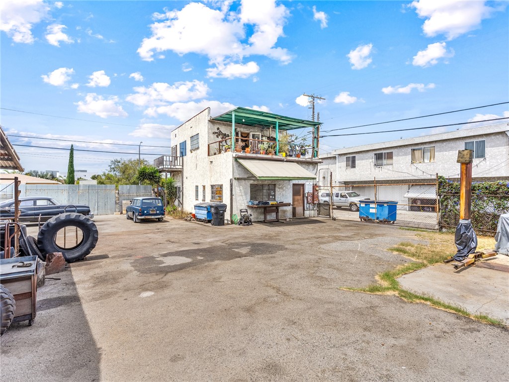 main property photo 22