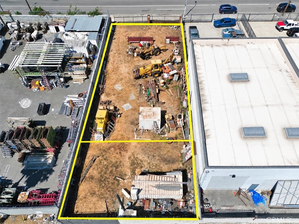 main property photo 13