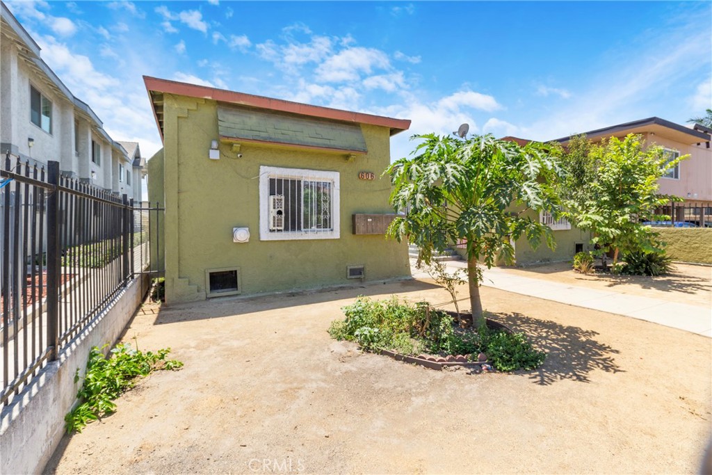main property photo 2