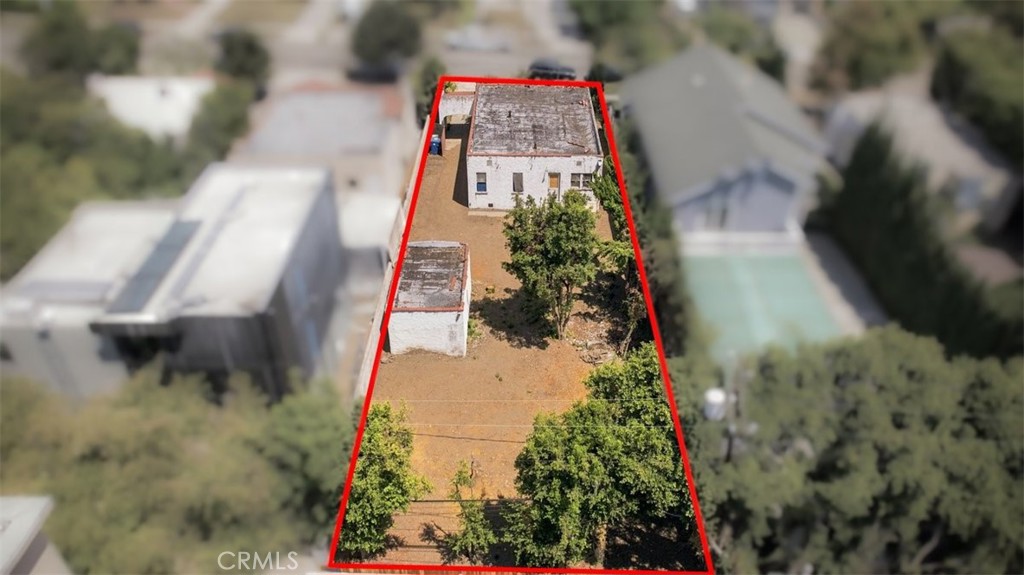 main property photo 12
