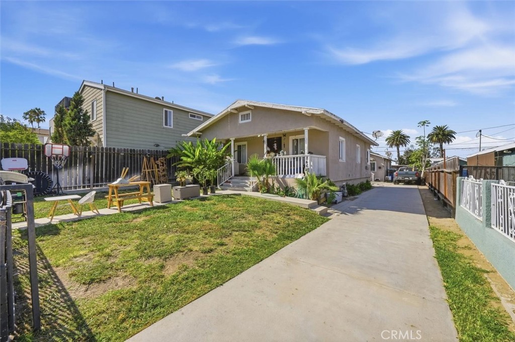 main property photo 14