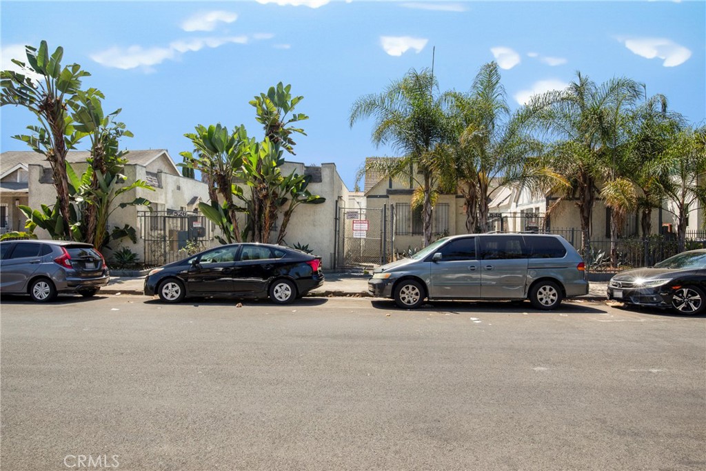 main property photo 30