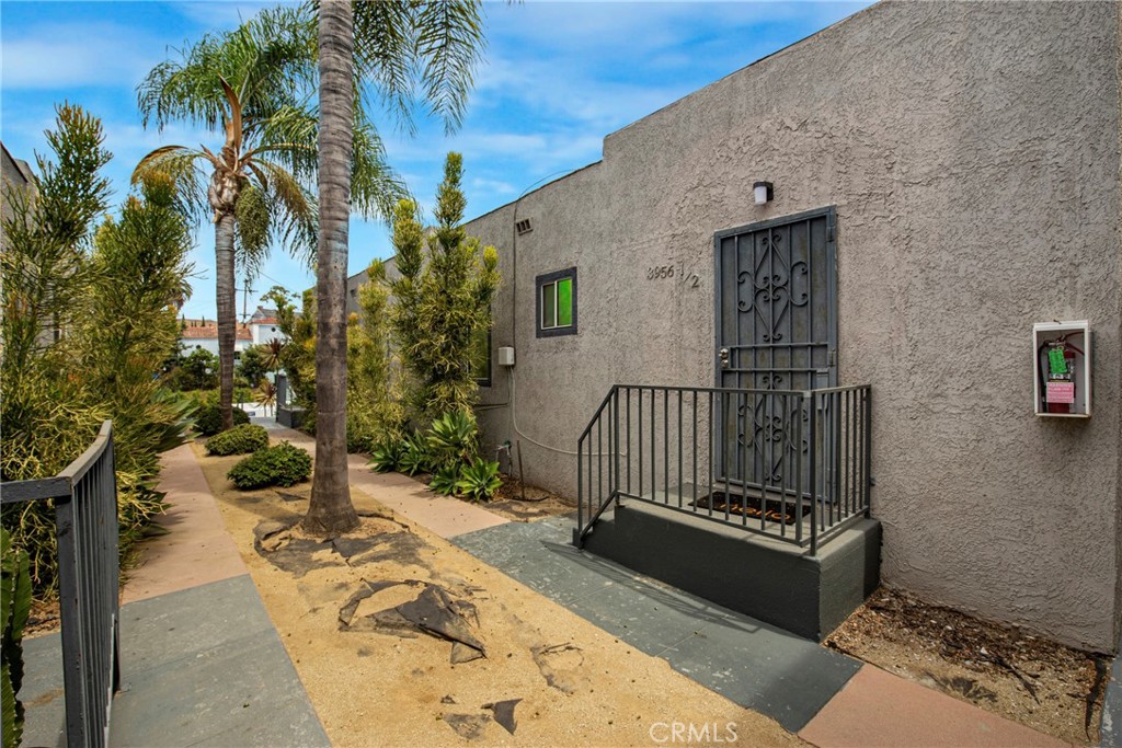 main property photo 5