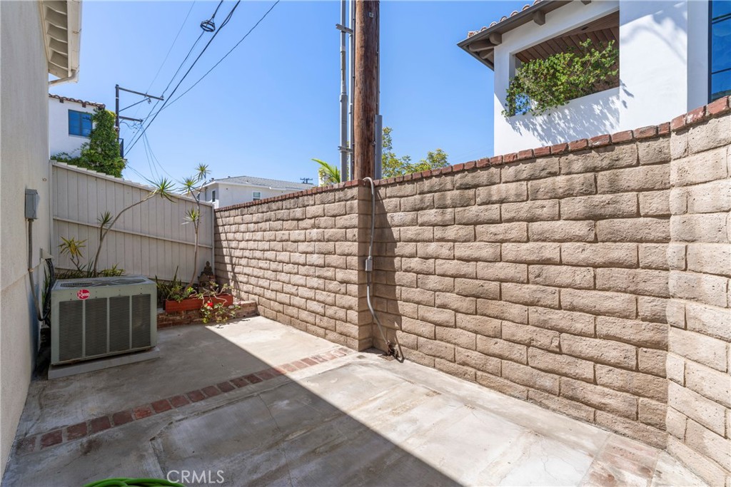 main property photo 63
