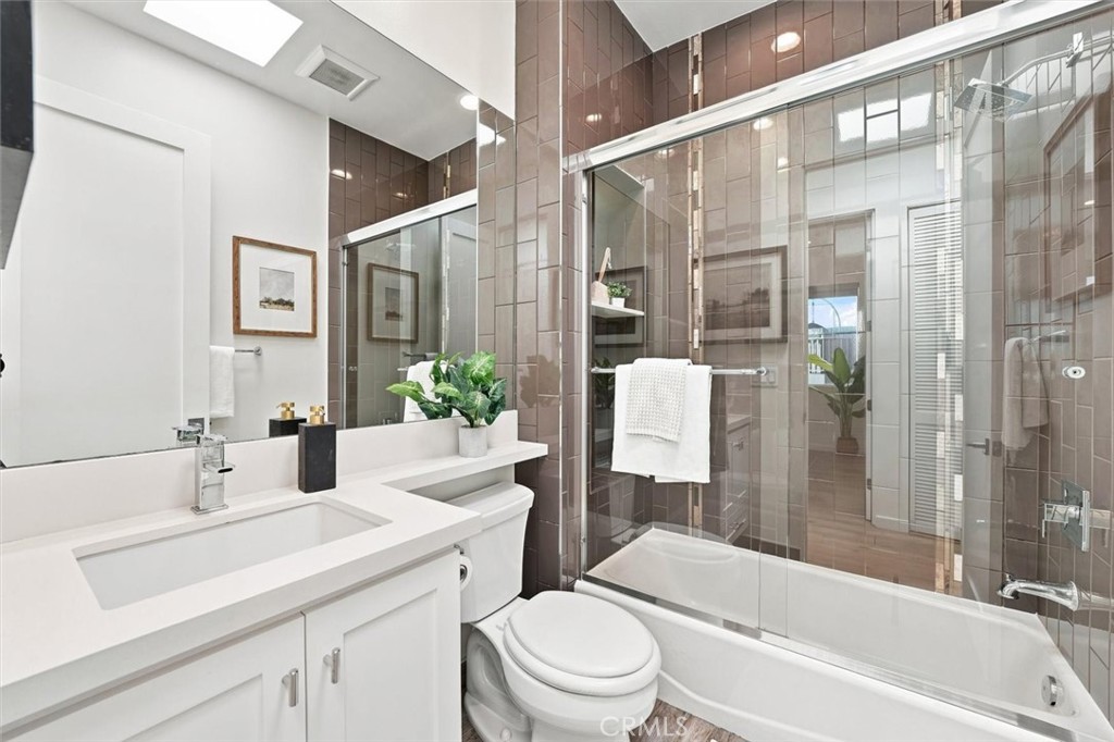 main property photo 65