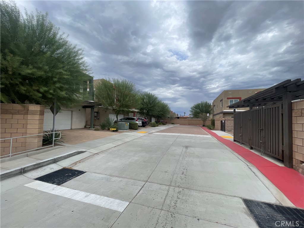 main property photo 19