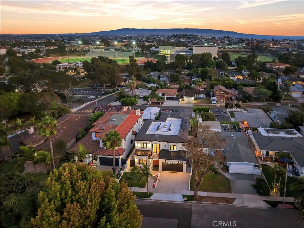 main property photo 59