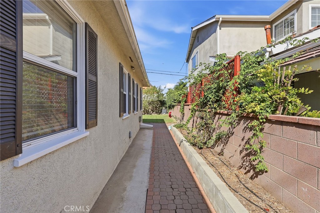 main property photo 43