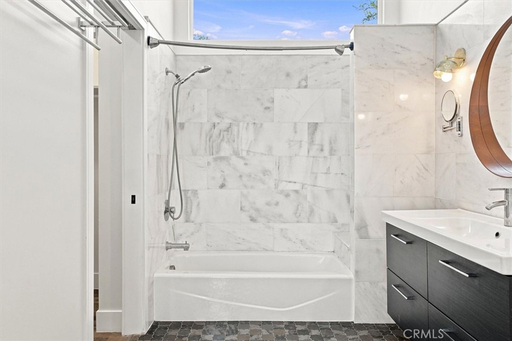 main property photo 65
