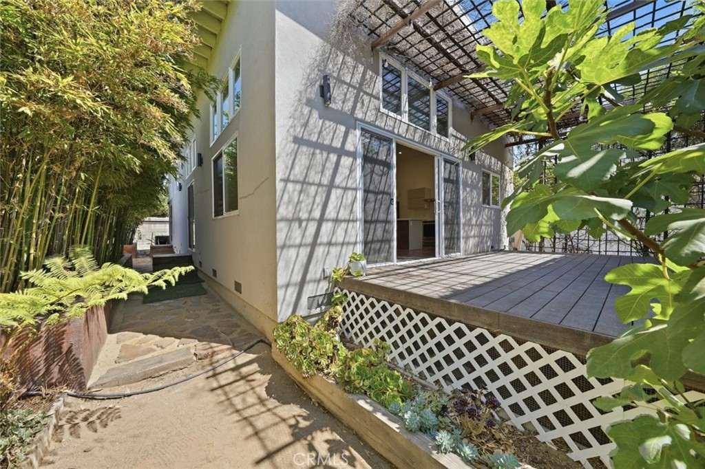 main property photo 73