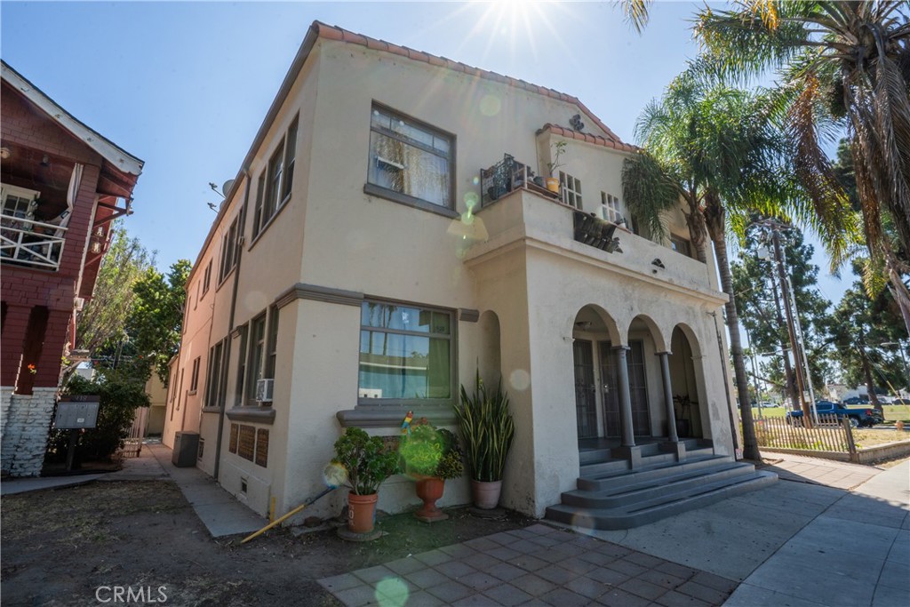 main property photo 10