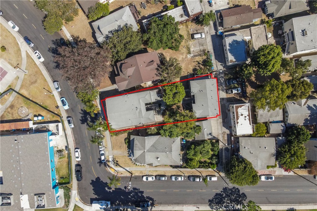 main property photo 13