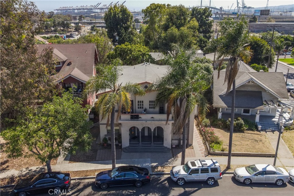 main property photo 14