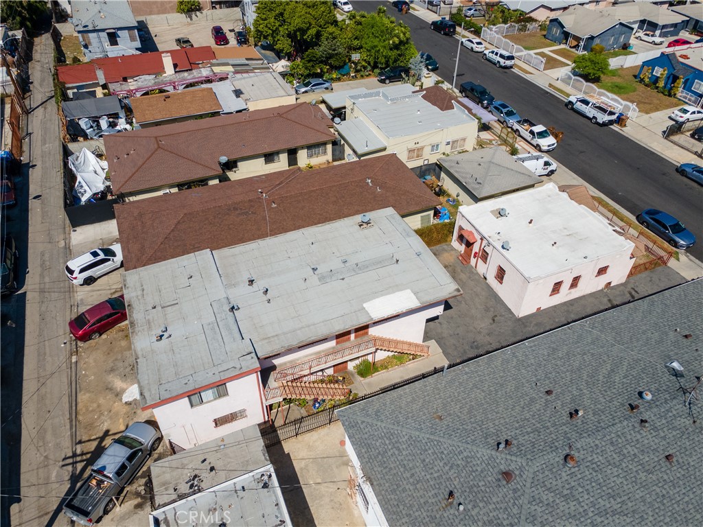 main property photo 12