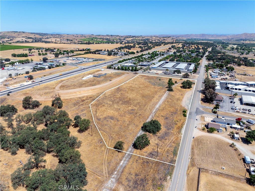 main property photo 3