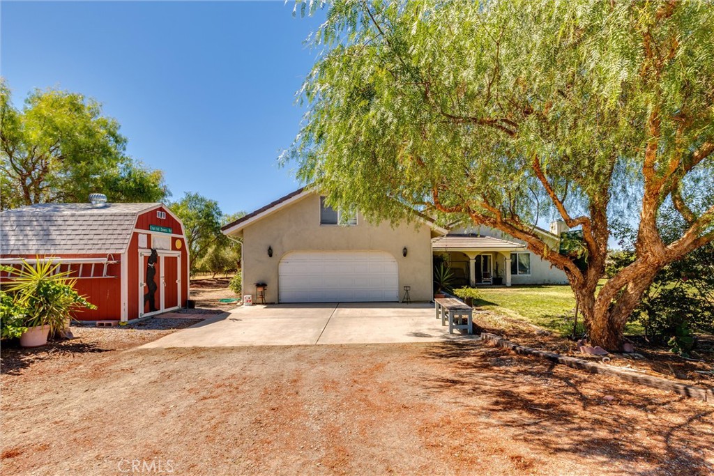 main property photo 36