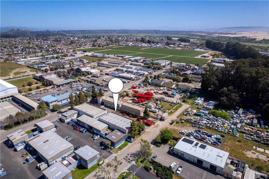 main property photo 14