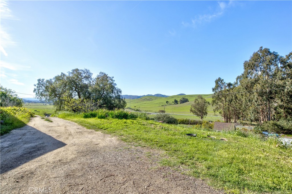 main property photo 17