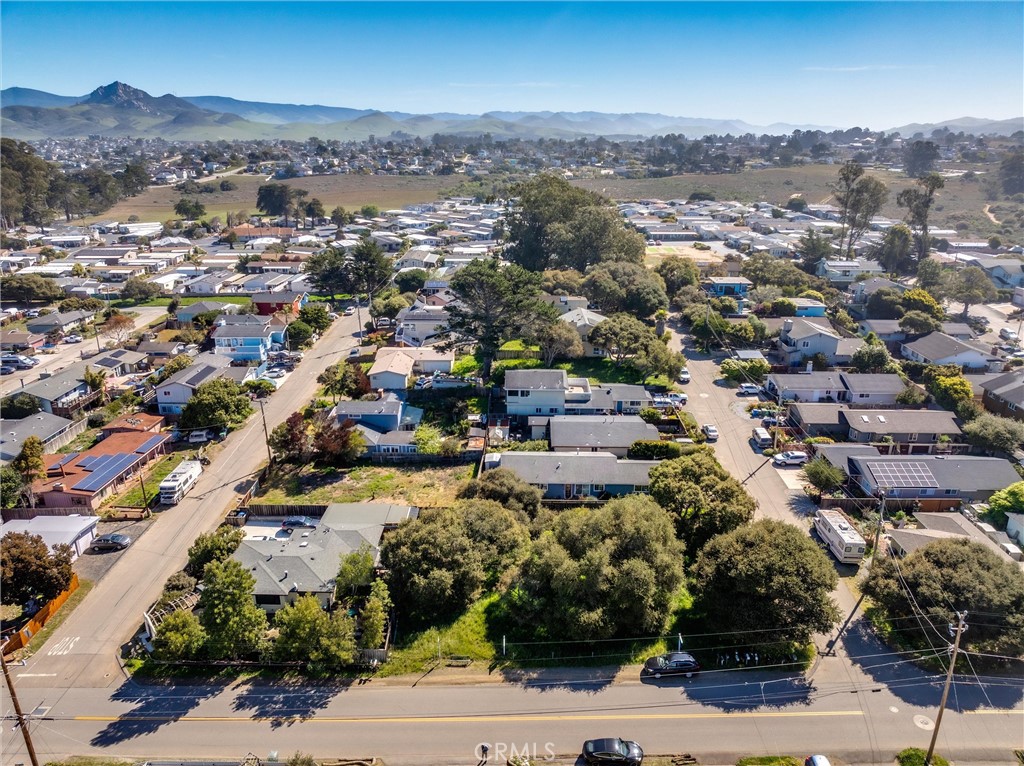 main property photo 10