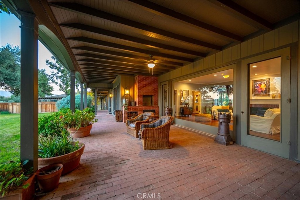 main property photo 32