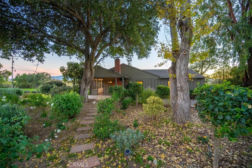 main property photo 37