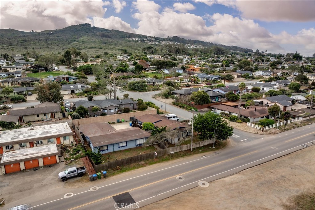 main property photo 45