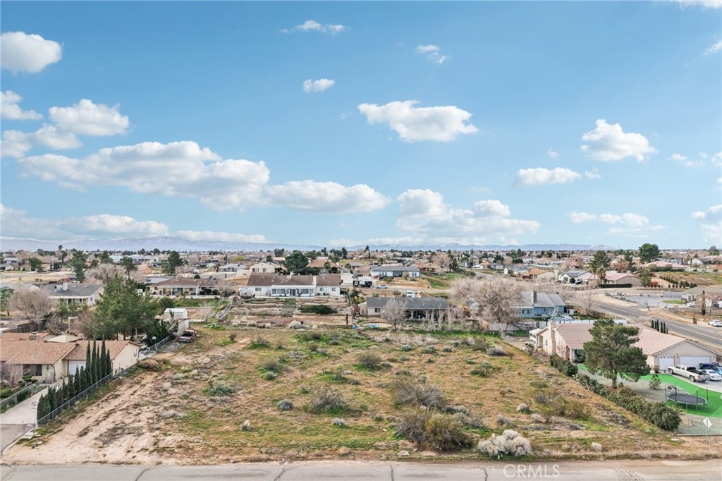 main property photo 10