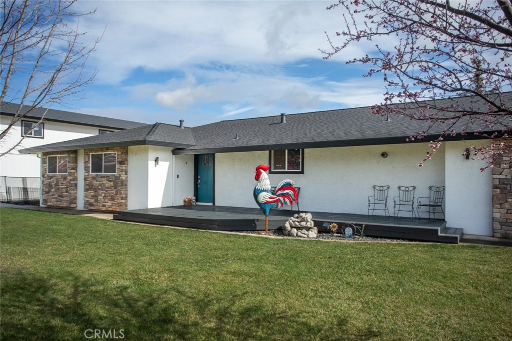 main property photo 6