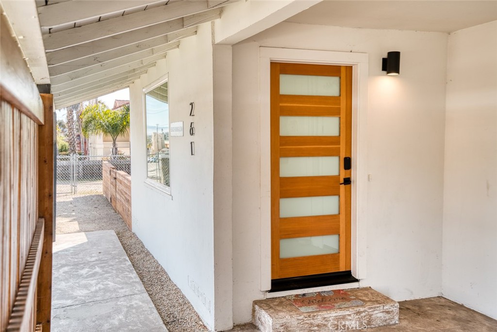 main property photo 6