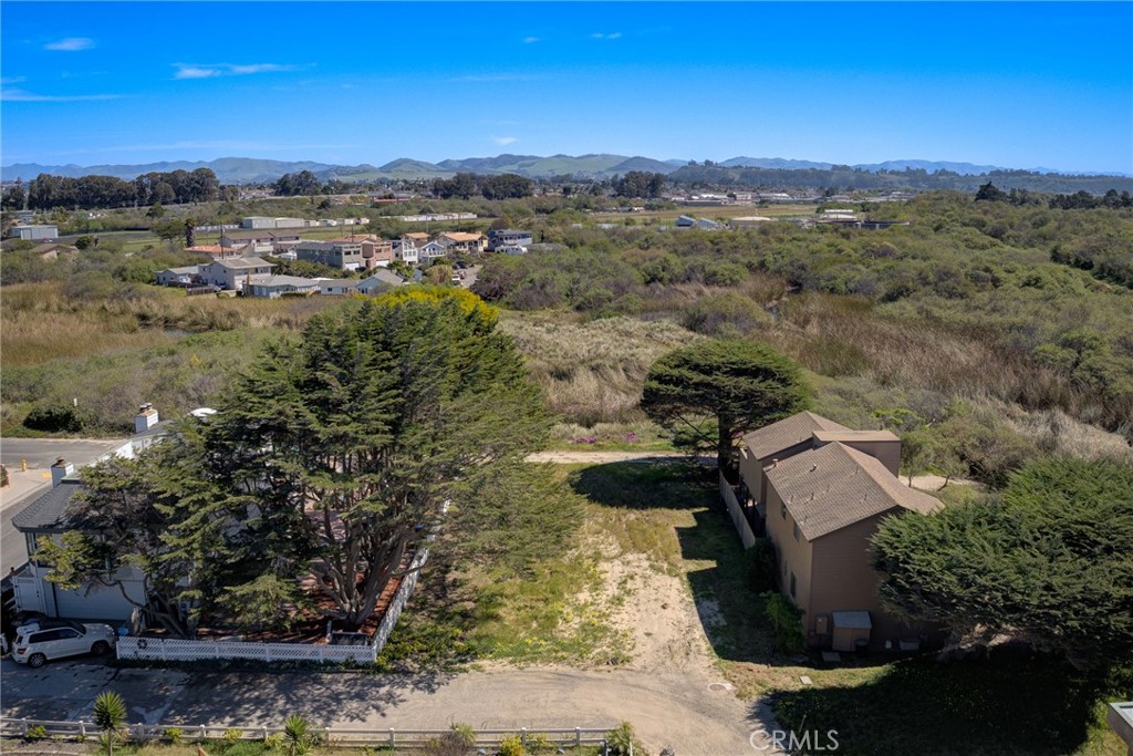 main property photo 9