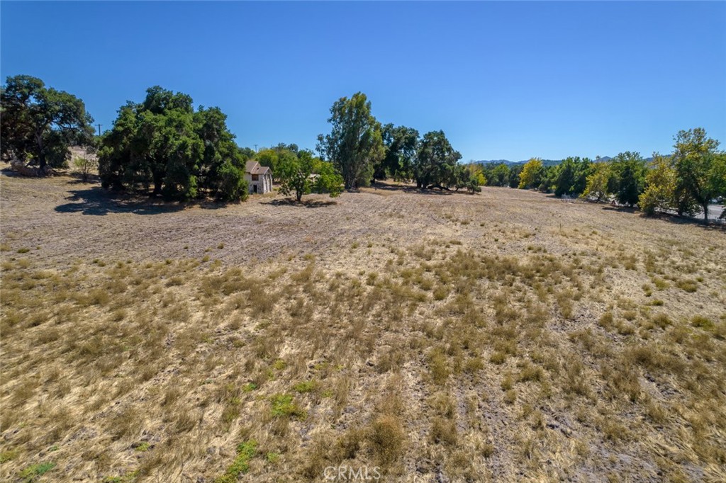main property photo 12