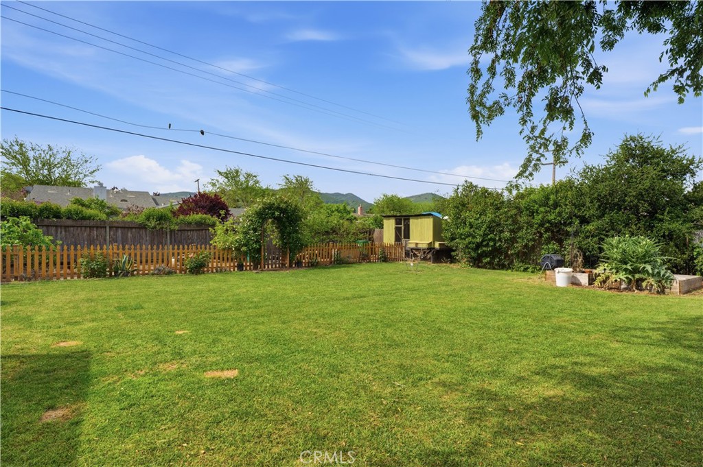 main property photo 25