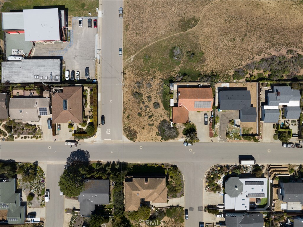 main property photo 20
