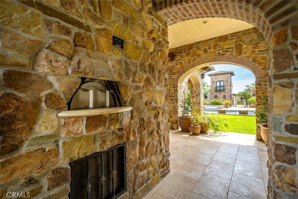 main property photo 74