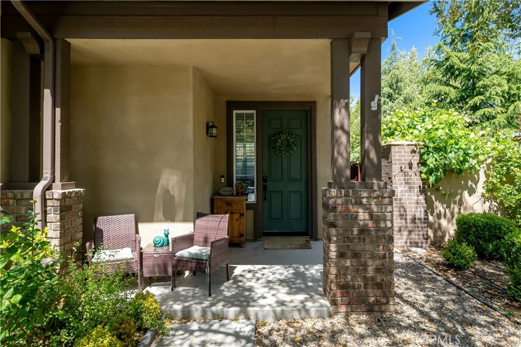main property photo 6