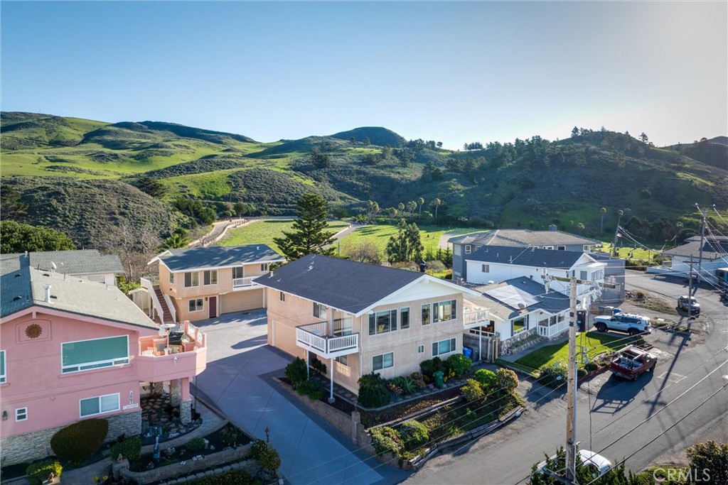 main property photo 36