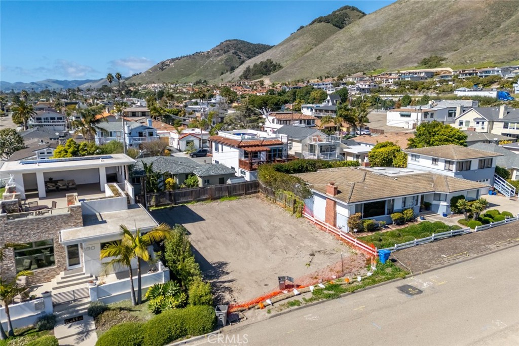 main property photo 10