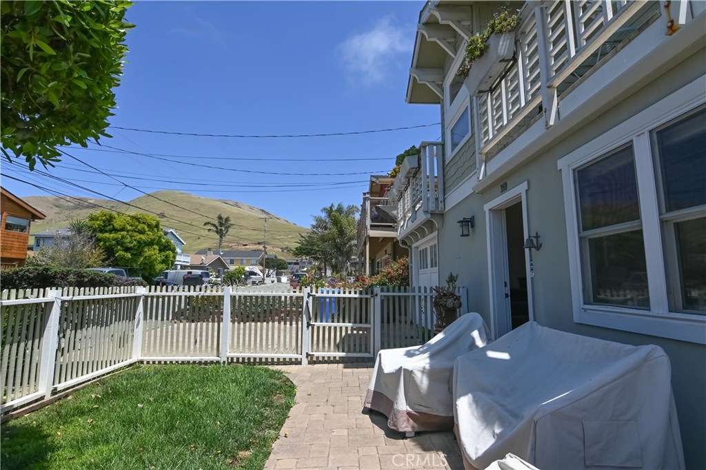 main property photo 25