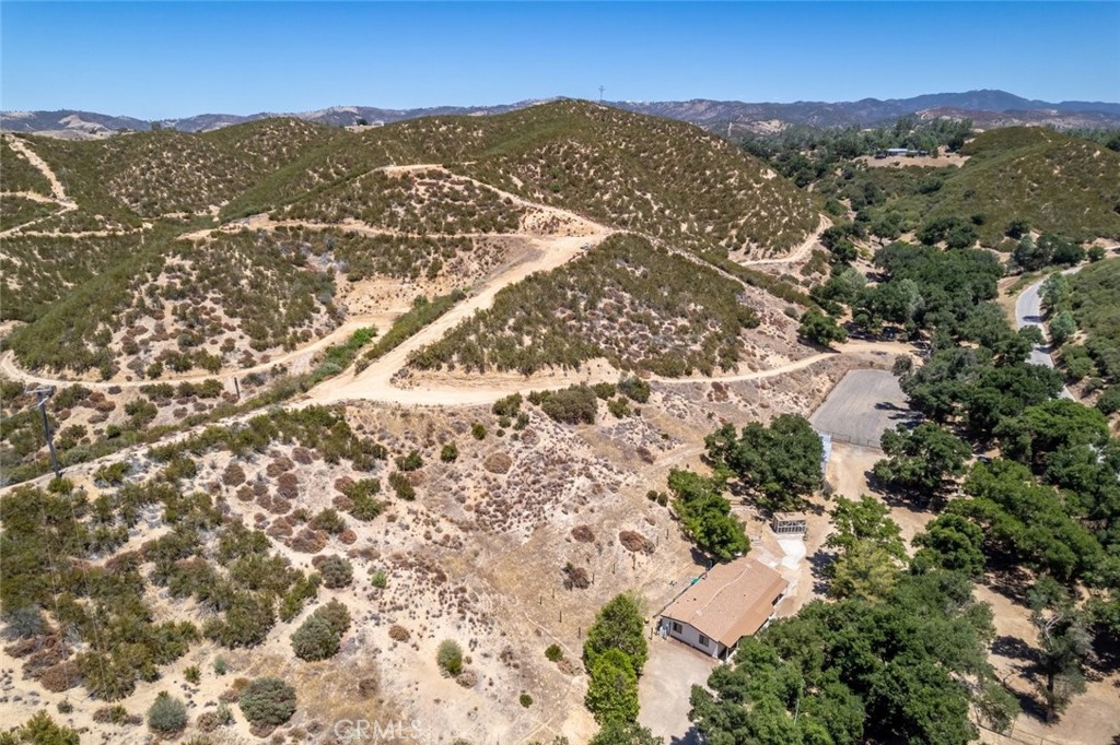 main property photo 50