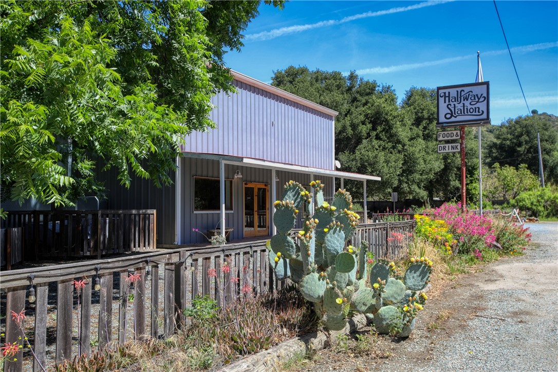 main property photo 12