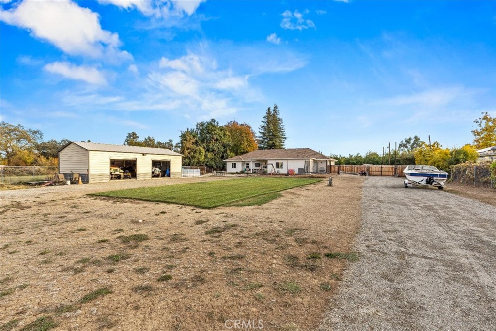 main property photo 34