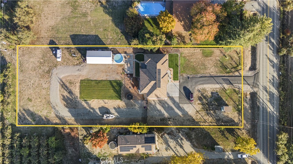 main property photo 7